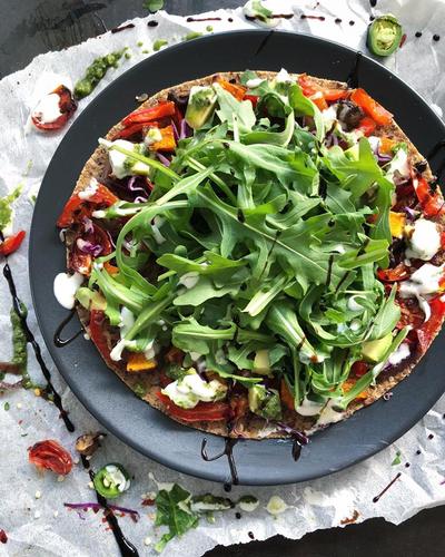 Beauty Boosting Balsamic Chicken Flatbread Pizza Recipe - SuperFeast USA
