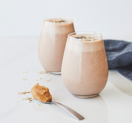Healthy Chocolate Peanut Butter Thickshake
